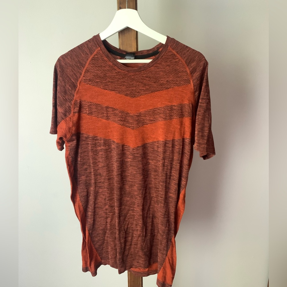 ZELLA | 2 Tone T-shirt | Sz L